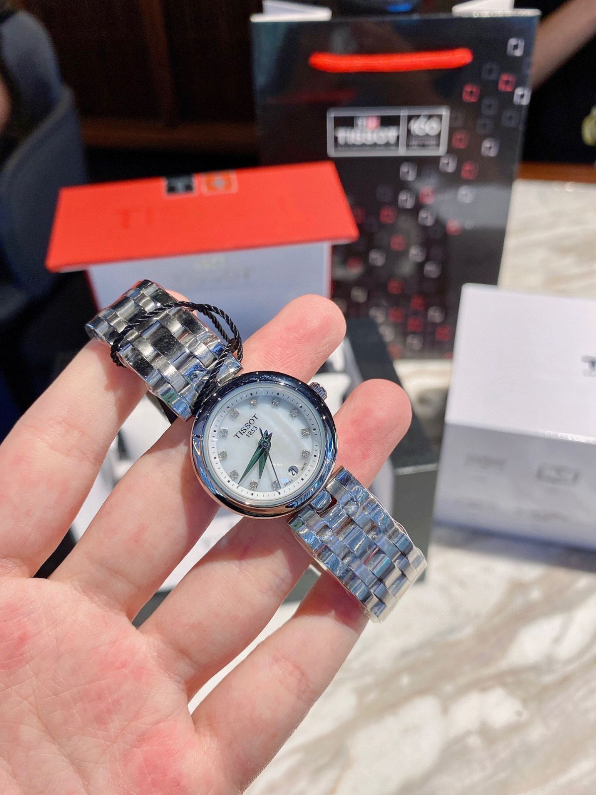 レディース腕時計まとめ売り TISSOT、RADO など4点 レディース腕時計まとめ売り TISSOT、RADO など4点