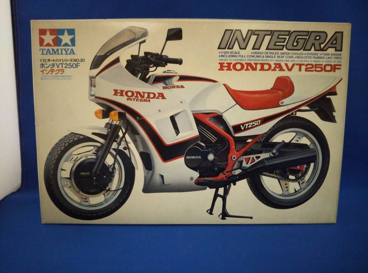 プラモデル タミヤ ホンダVT250F インテグラ 1/12 オｰトバイ