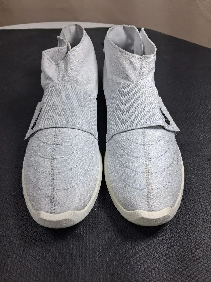 モカ ストラップ