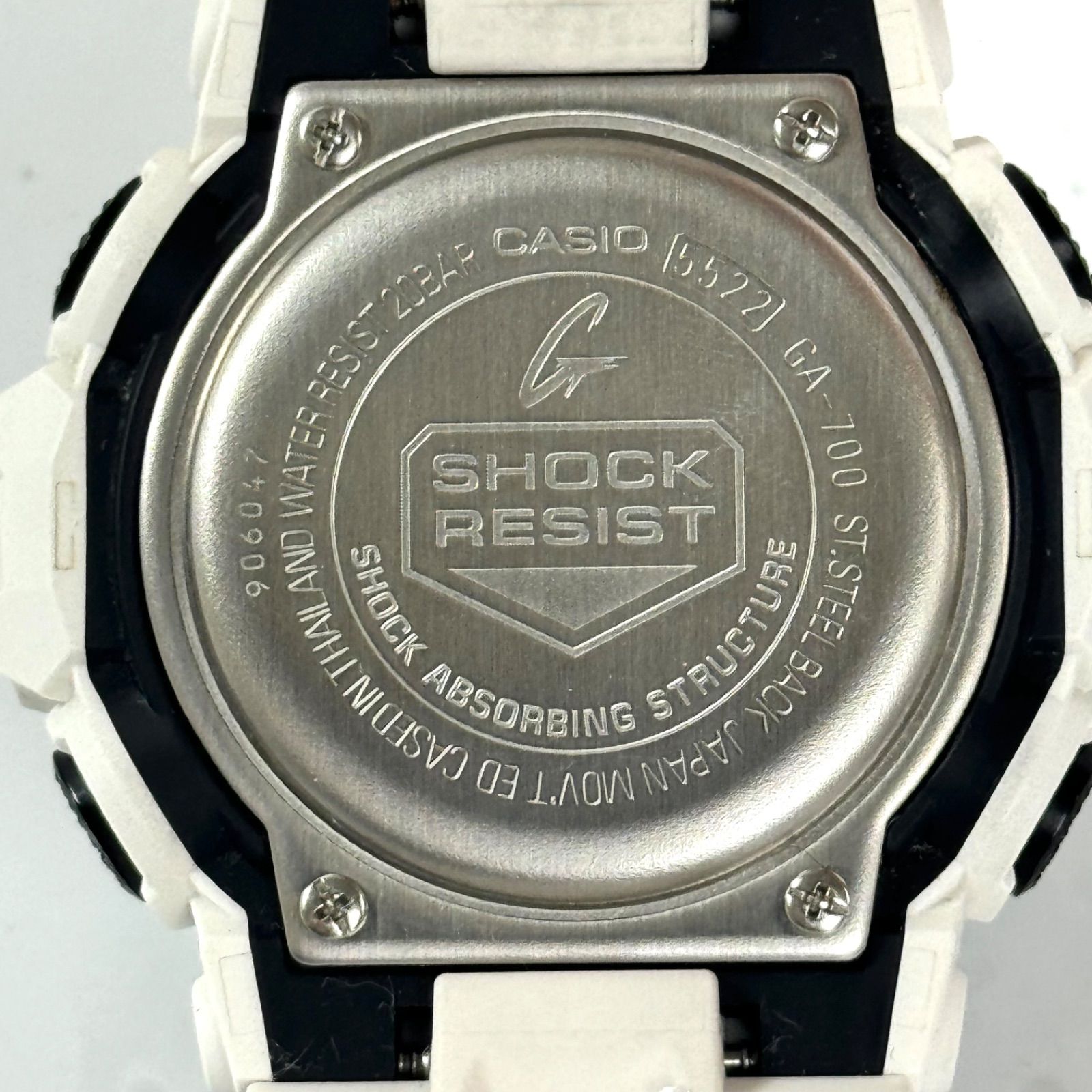 美品】カシオ G-SHOCK ジーショック GA-700-7AJF クォーツ 白 アナデジ