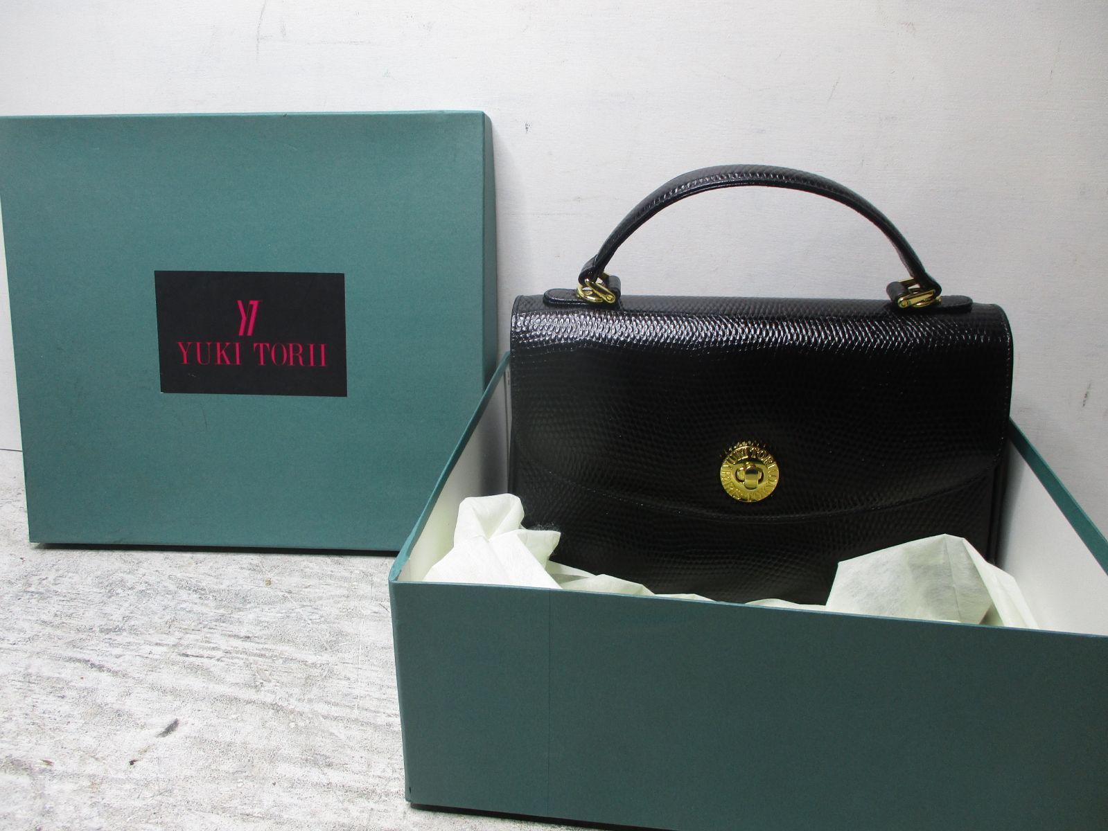 未使用　ユキトリイ SALE☆ YUKI TORII 2way ハンドバッグ ショルダーバッグ 牛革 箱