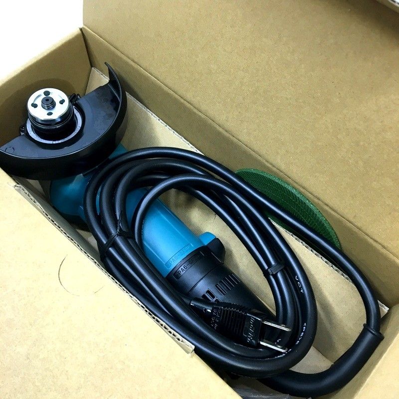 makita マキタ 100mm ディスクグラインダ 9533BL 100V 低速 高トルク グラインダー サンダー 研削 研磨 △ DW3576