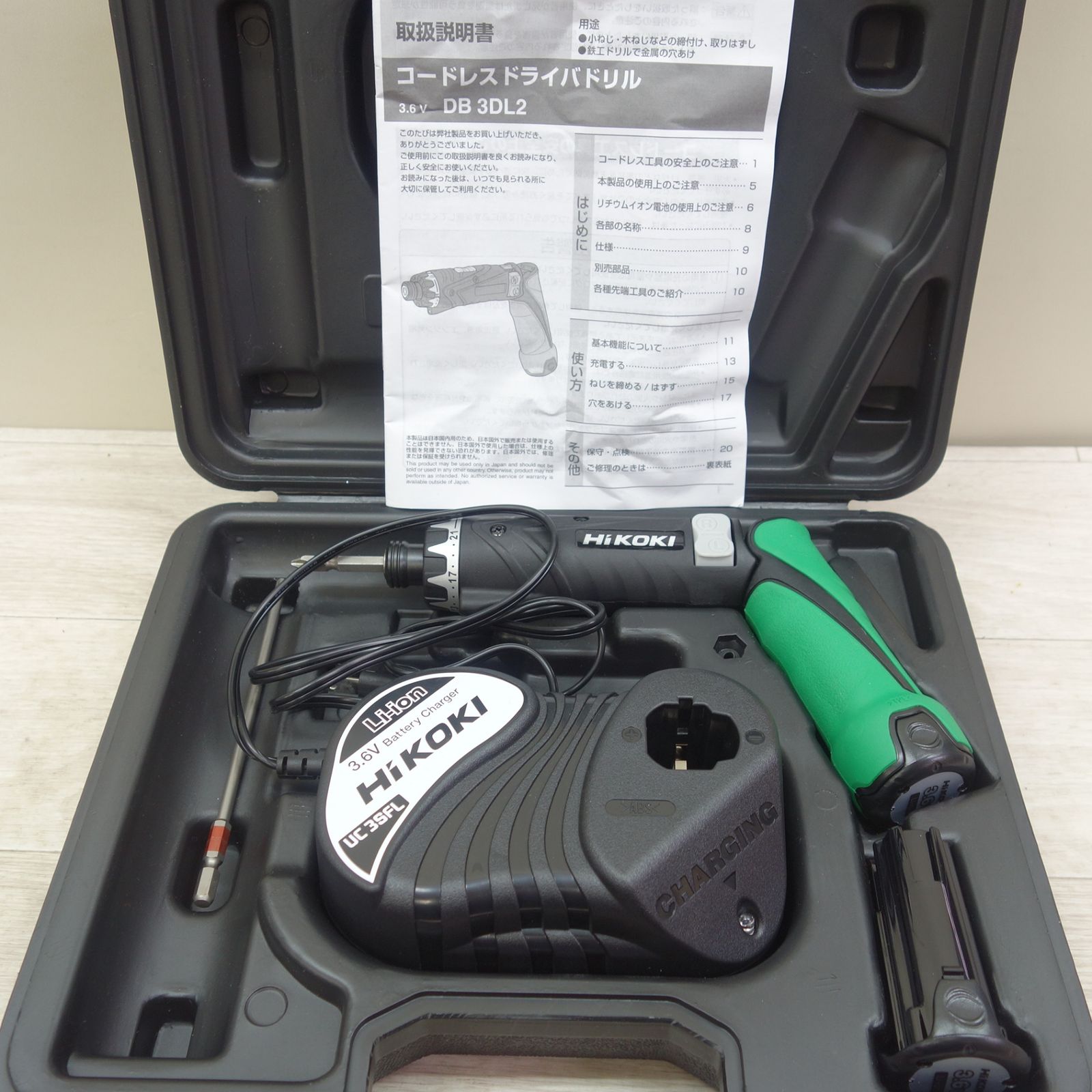 送料無料] キレイ！バッテリー2個☆日立工機 コードレス ドライバ  
