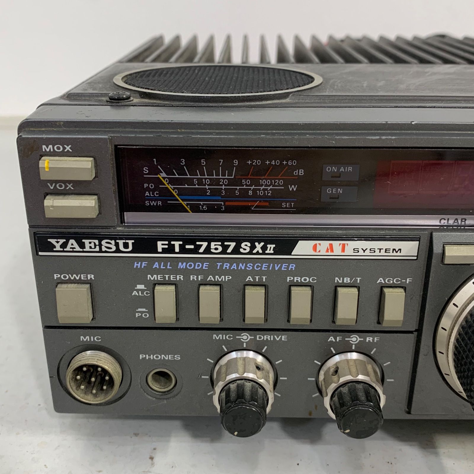 YAESU FT-757SXⅡ YAESU ヤエス トランシーバー FT-757SXⅡ アンテナチューナーFC-1000