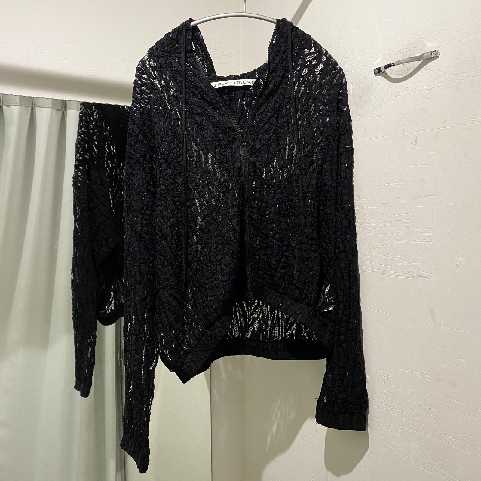 JOHN LAWRENCE SULLIVAN ジョンローレンスサリバン Uneven lace zip-up