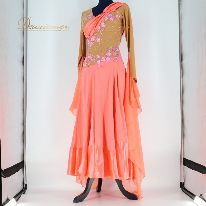 社交ダンス 衣装