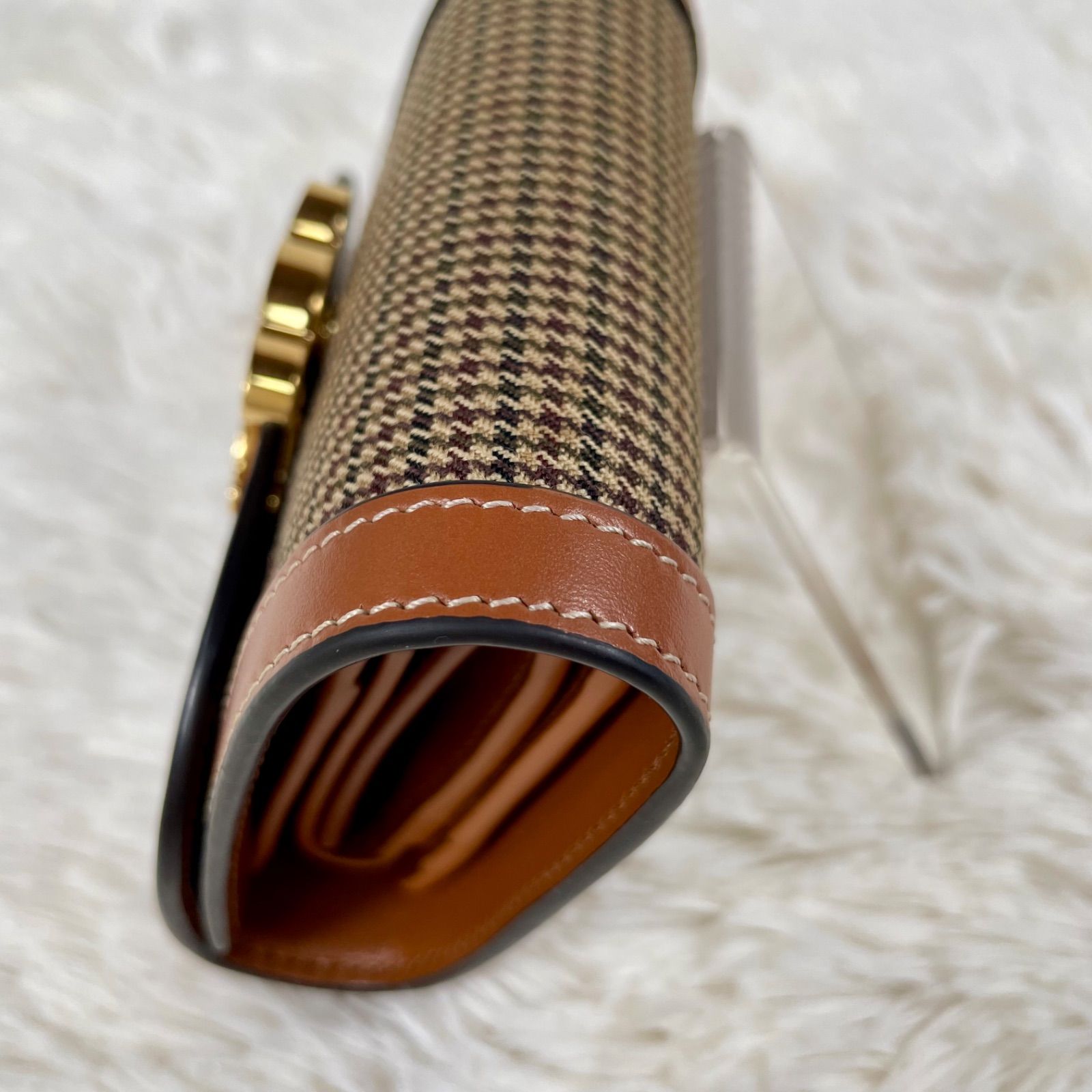 【極美品】CELINEセリーヌ トリオンフ スモールフラップウォレット千鳥格子柄 完売限定色】新品未使用 セリーヌ トリオンフ コンパクト財布 極美品