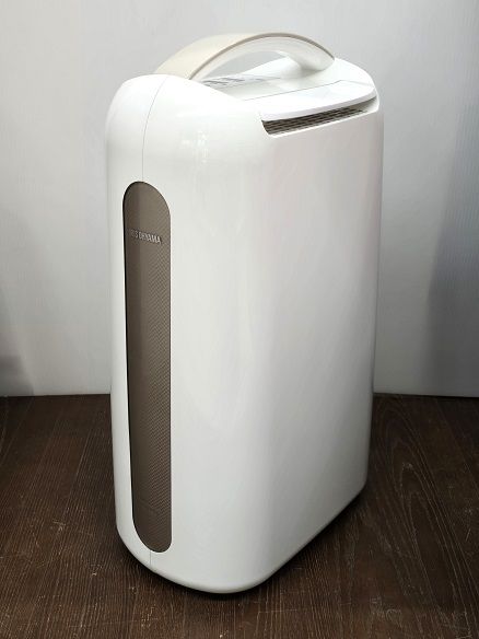 中古品】 アイリスオーヤマ IRIS OHYAMA コンプレッサー式 衣類