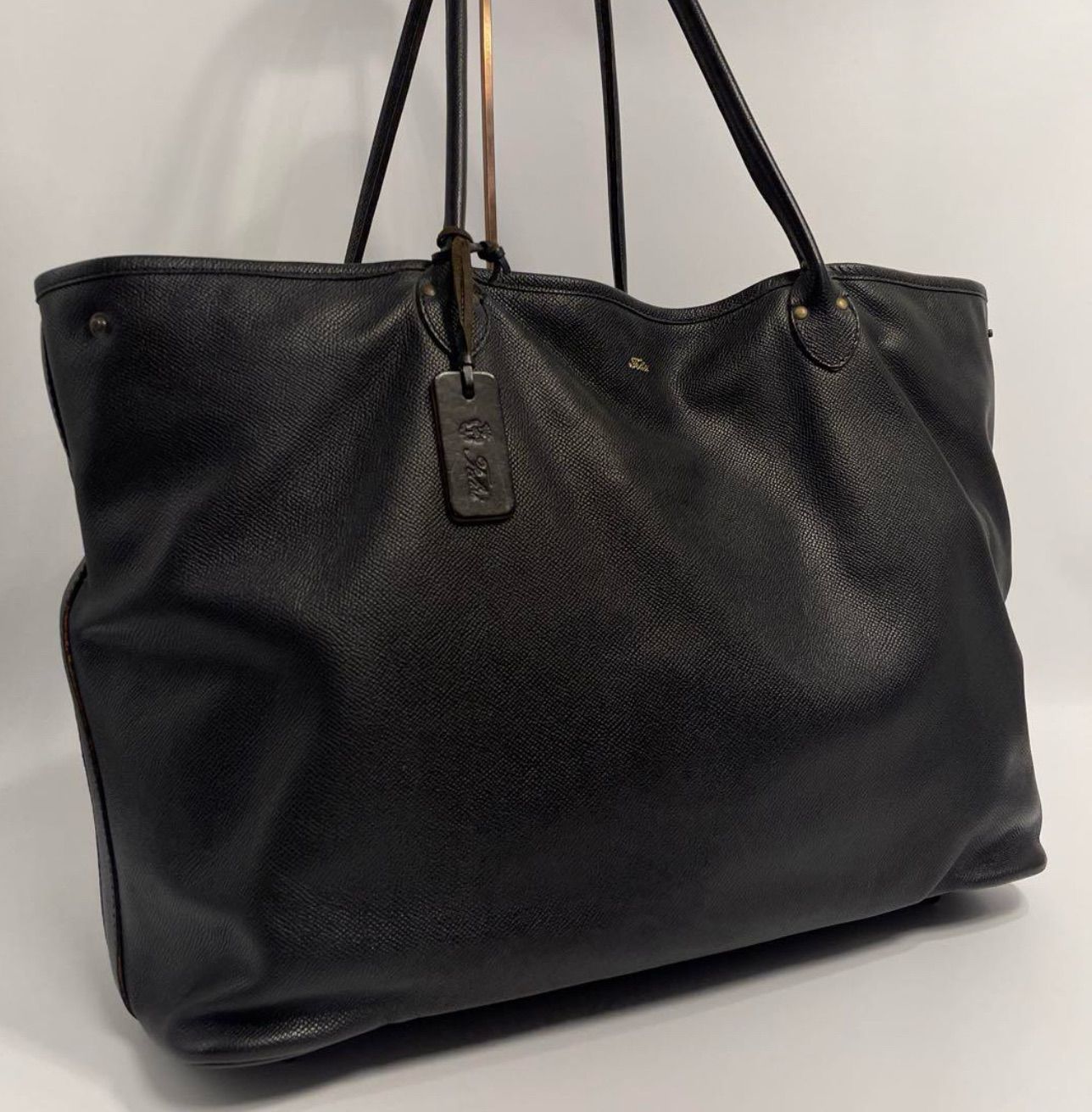 ✨フェリージ レザートート 17-29 ブラック　00162 34,450円