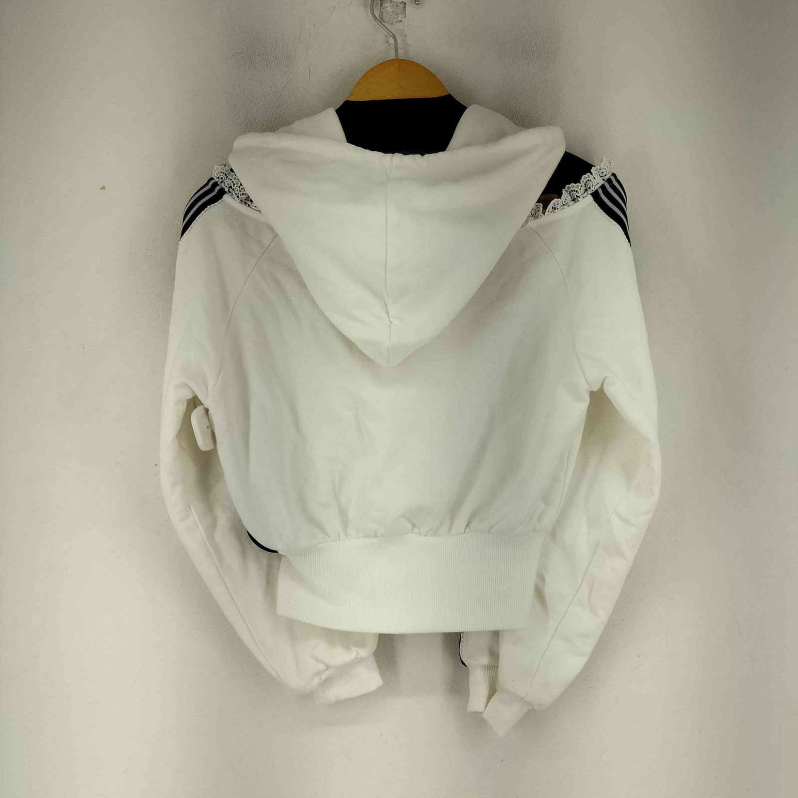 ガーリースポーティスウェットトップス