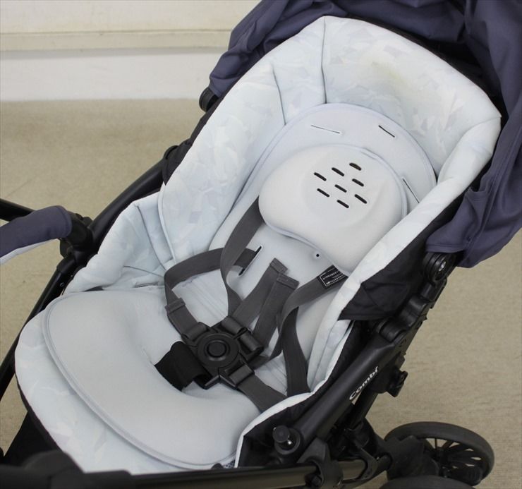 スゴカルSwitch エッグショック XL ラグーンネイビー コンビ ハイシート53cm 生後1ヶ月～ クリーニング済み A3615964