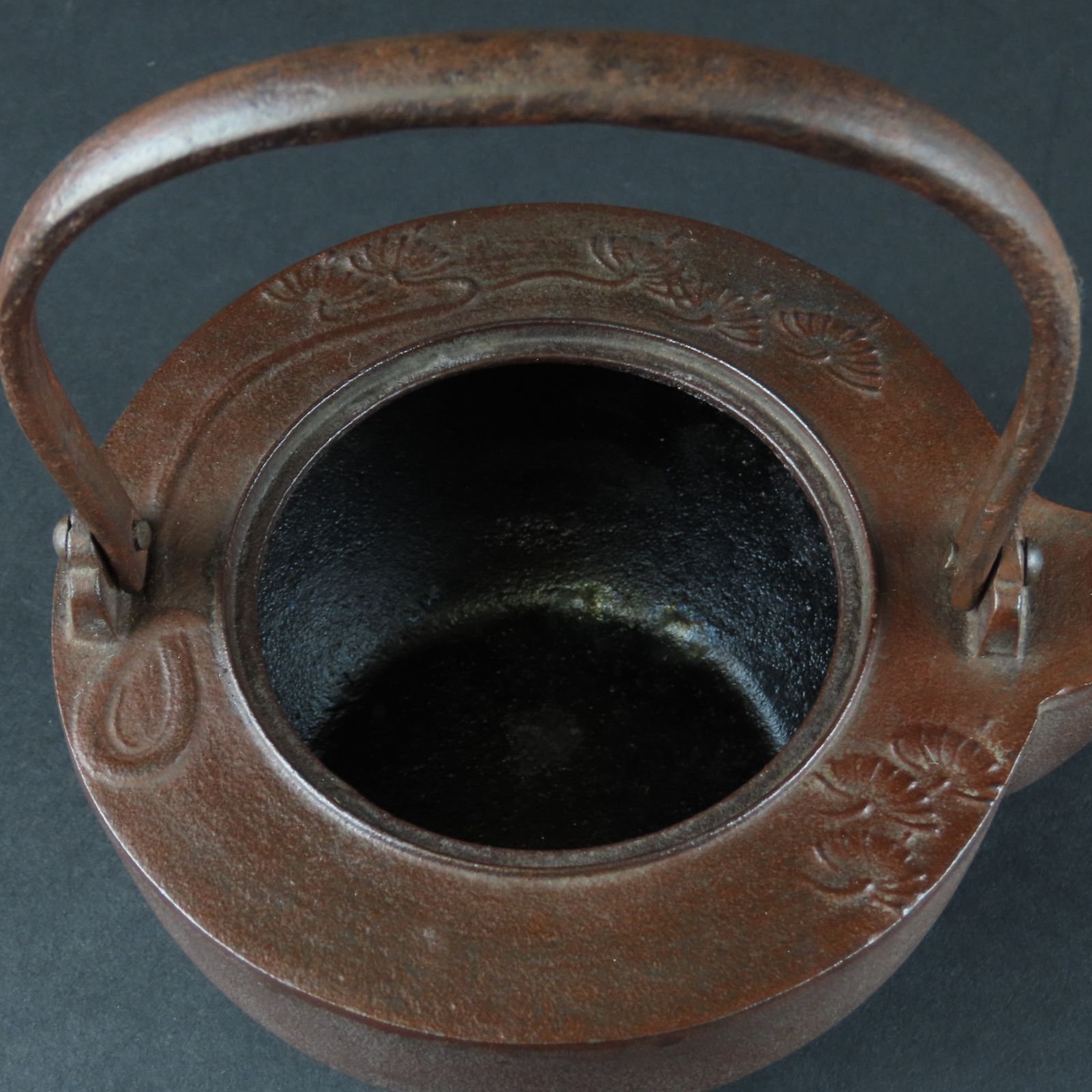 0173 高橋敬典 鉄銚子 高さ15.5cm 在銘 共箱/人間国宝 茶道具