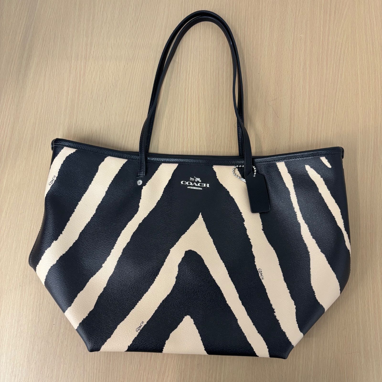 COACH ブラック バーガンディ ストライプ トートバッグ　A4 美品 コーチ トートバッグ a4」の人気商品一覧 | 安い商品を通販