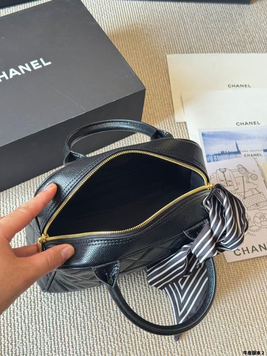 今日特価】Chanel Bowling Bag (Jenny 同款) - シャネル