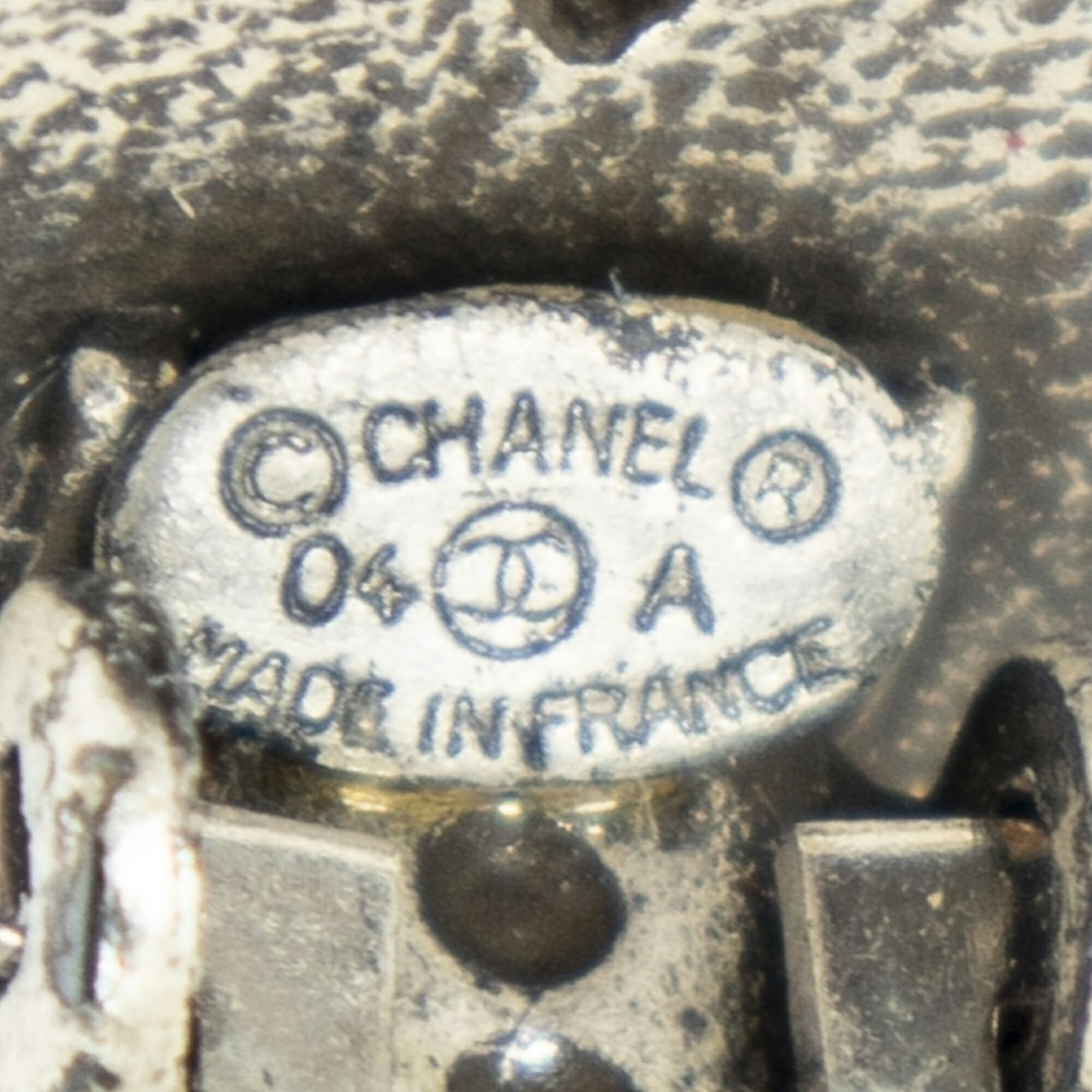 CHANEL シャネルココマーク クリップタイプ イヤリング銀 黒シルバーメッキA NEXPOTALLINN_EU