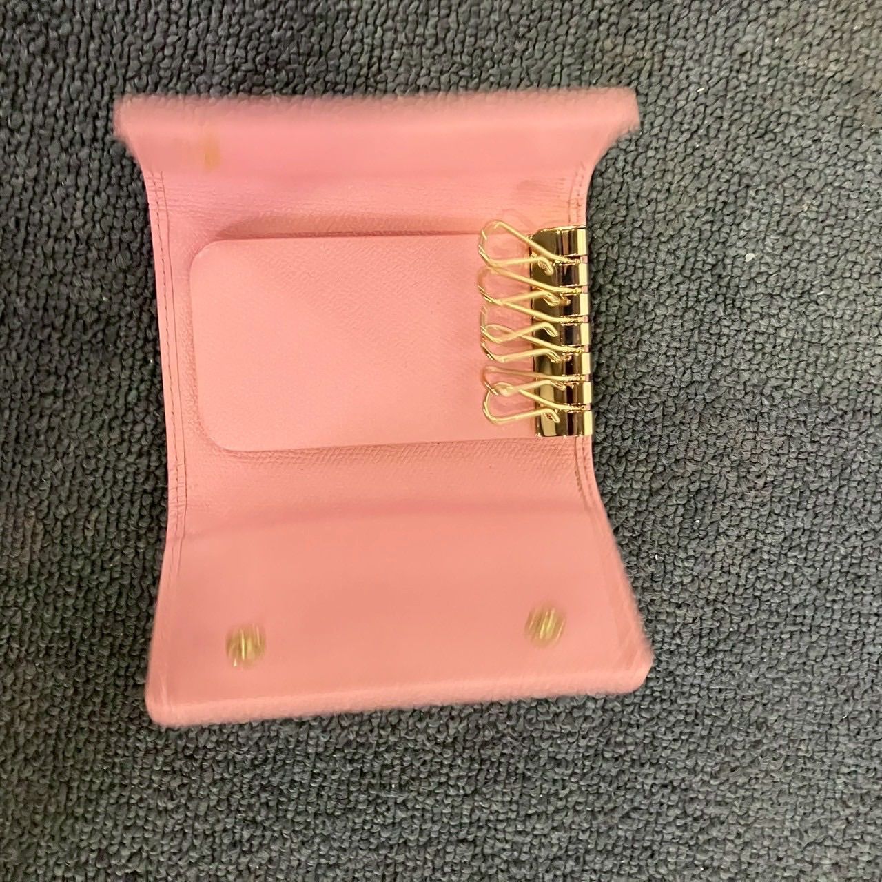 CHANEL キーケース CHANEL ピンク レザー 6連 オシャレ 可愛い