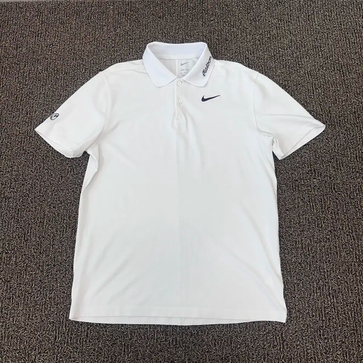 Malbon Golf  NIKE マルボンゴルフxナイキ　ポロシャツ　新品 NIKE ＆ MALBON ゴルフウェア