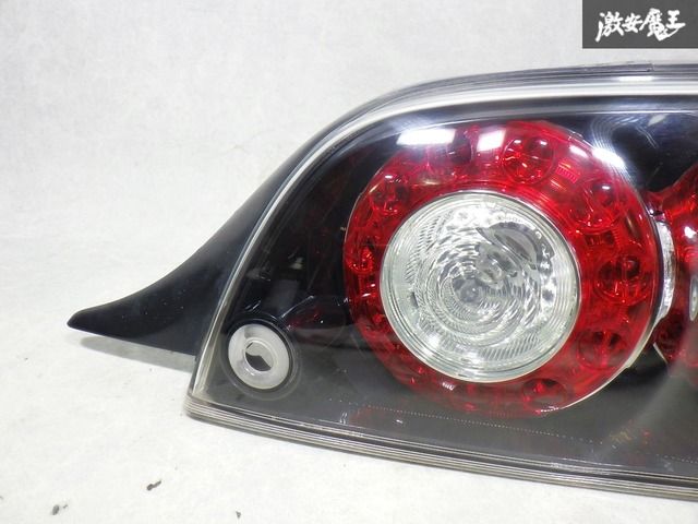 点灯OK ☆保証付 即発送☆ マツダ 純正 SE3P RX-8 RX8 後期 LED
