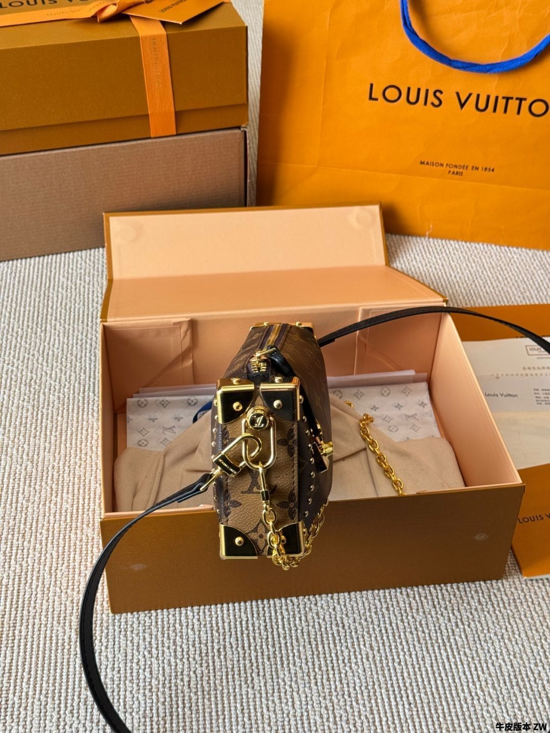 今日特価】Louis Vuitton Slim Trunk Bag - ルイヴィトン スリム