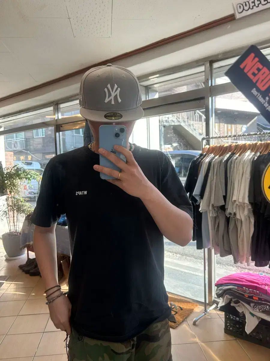 NY