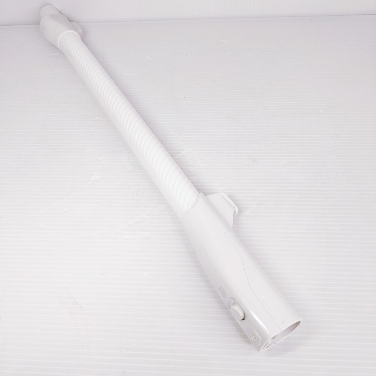 ホワイト
