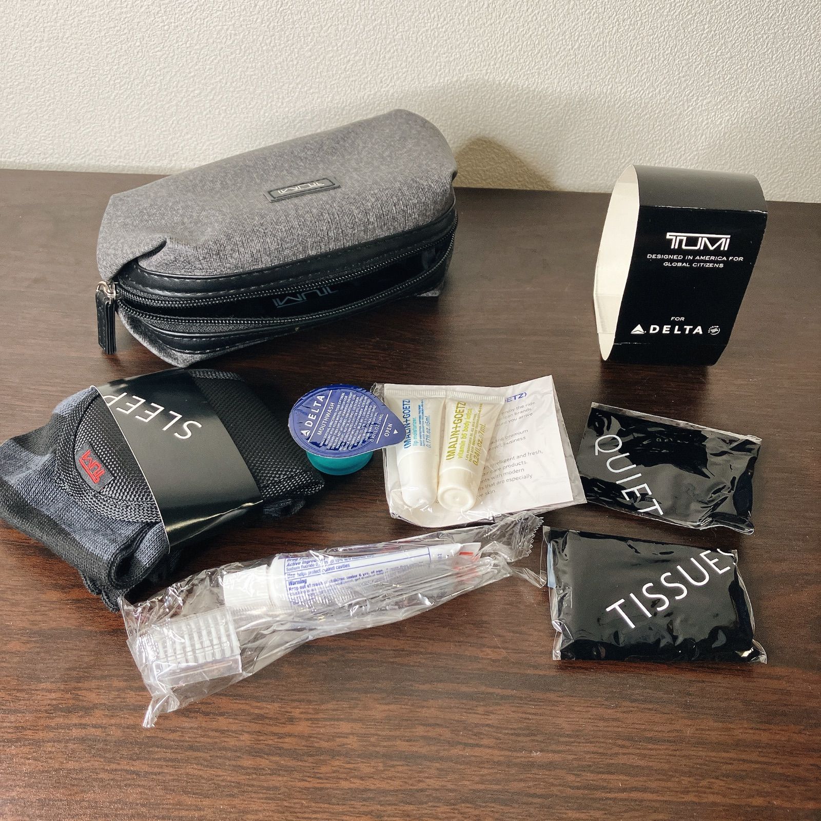 TUMI × DELTA トゥミ デルタ航空 ビジネスクラス アメニティ