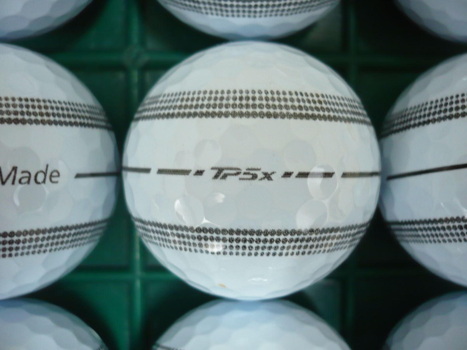 【2ダース24個・未使用・箱付】TP5x STRIPE ストライプ ゴルフボール 2ダース24個・未使用・箱付】TP5 STRIPE ストライプ ゴルフボール 2