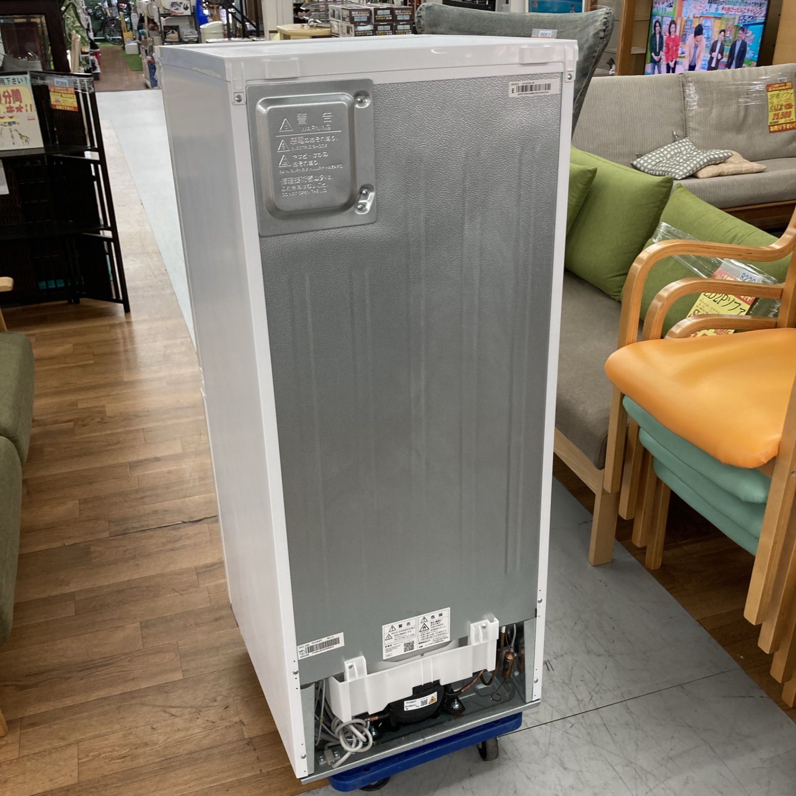 名古屋市近郊配送設置無料⭐S174 ⭐ SHARP 2ドア冷蔵庫（152L 両開き 