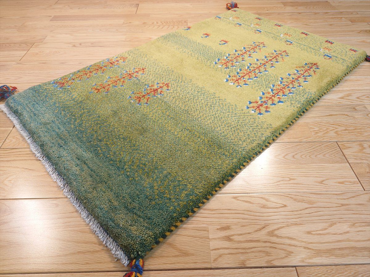 ペルシャ ギャッベ