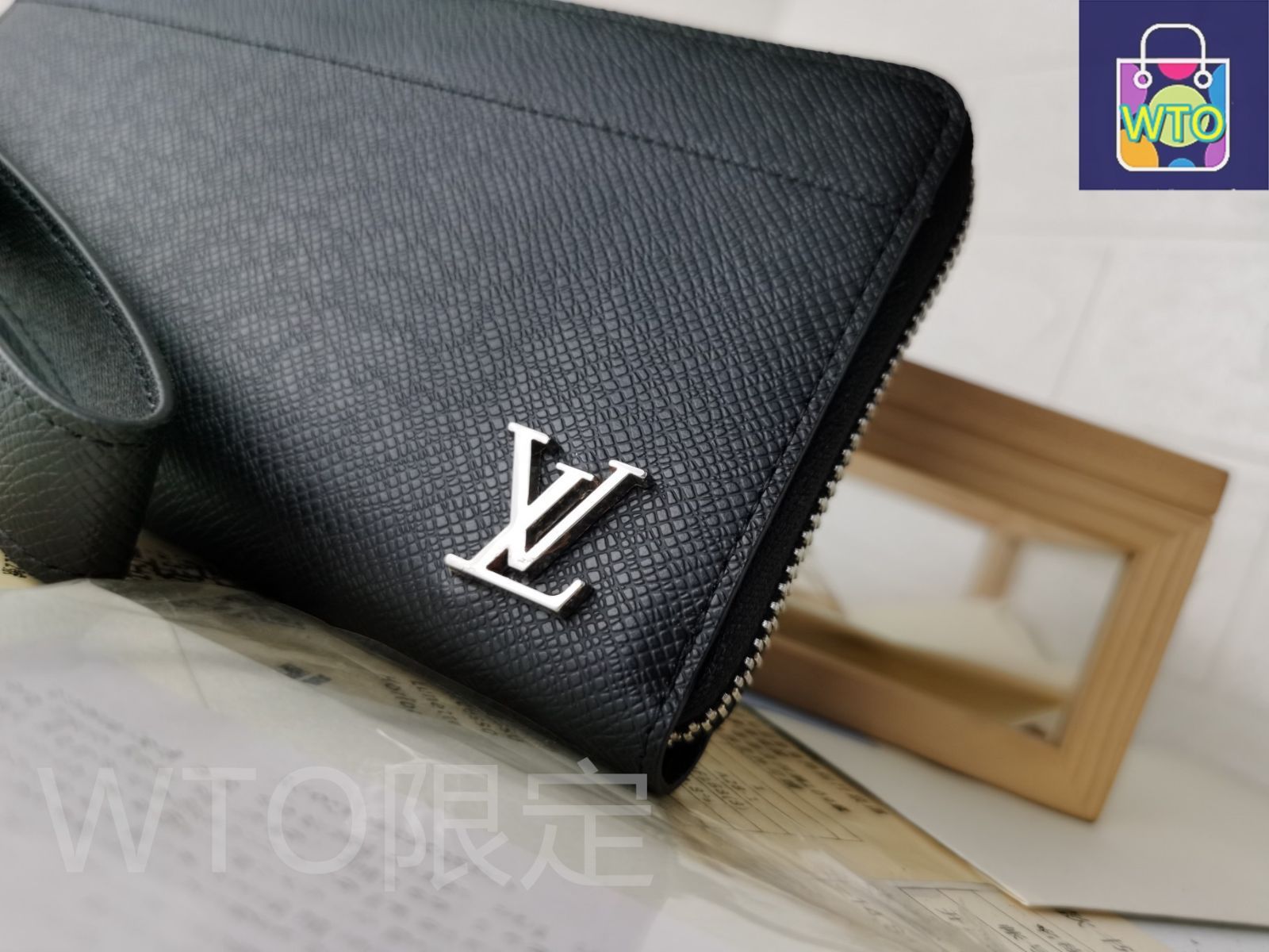 本日限定特価】ルイヴィトン LV Louis Vuitton Zippy Dragonne