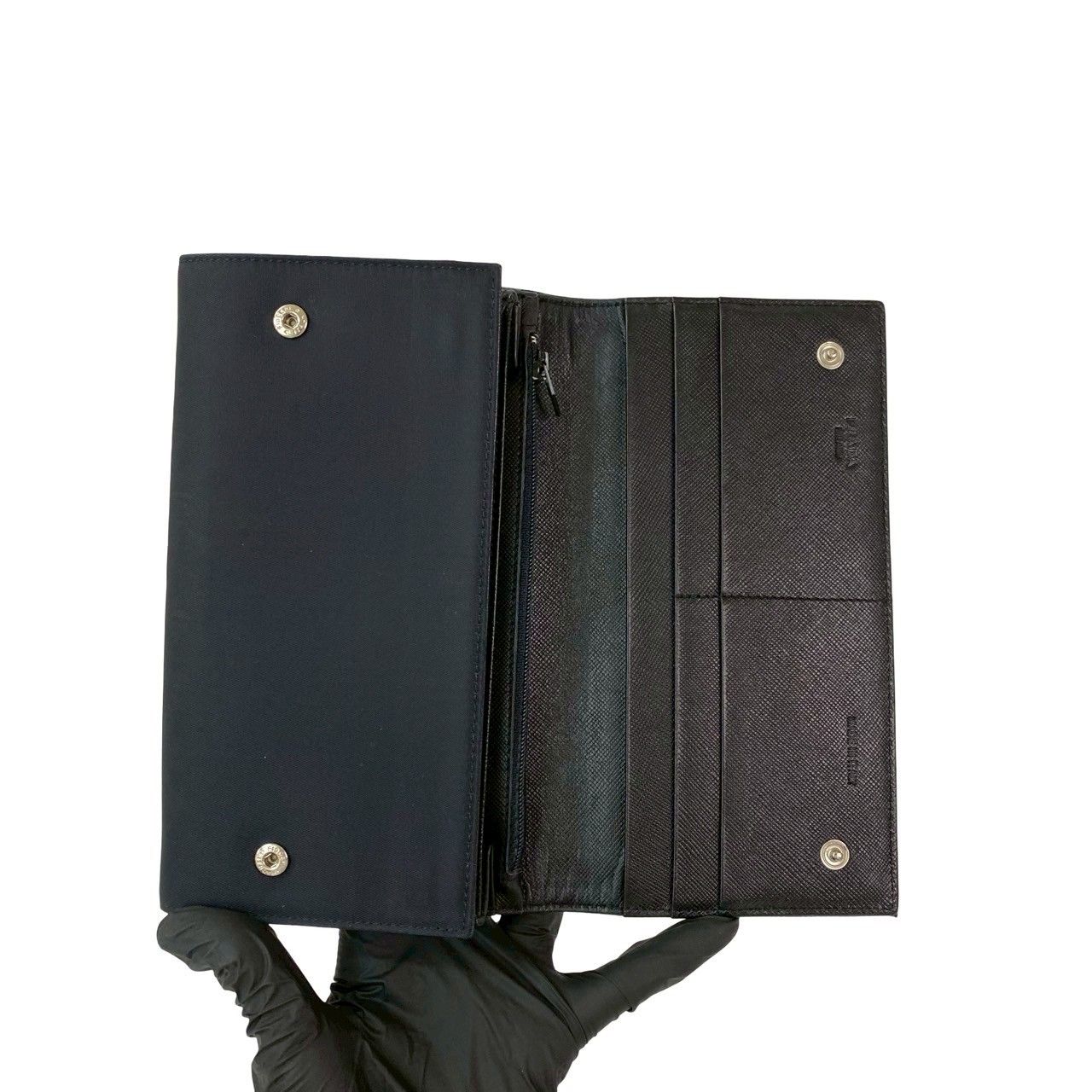 本革 二つ折り財布