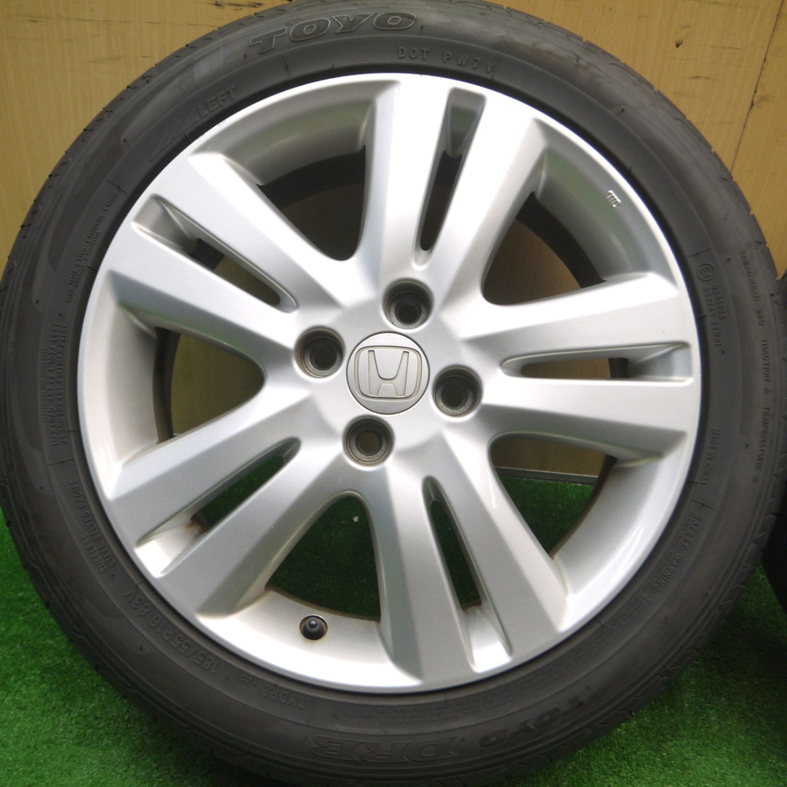 送料無料] 4本価格☆ホンダ GE系 フィット RS 純正 185/55R16 トーヨー DRB 16インチ PCD100/4H☆4092005Hノ  - メルカリ