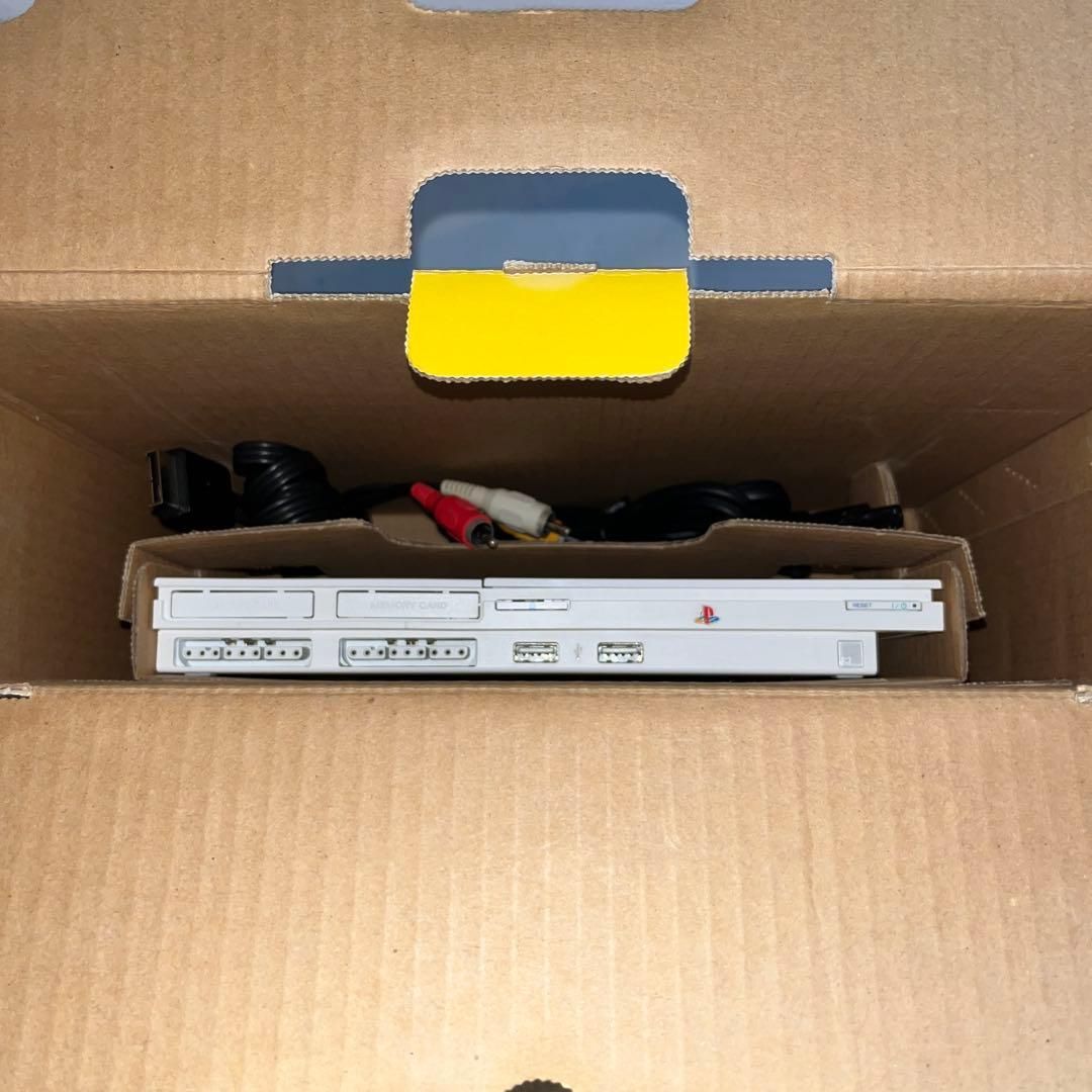 SCPH90000 セラミックホワイト