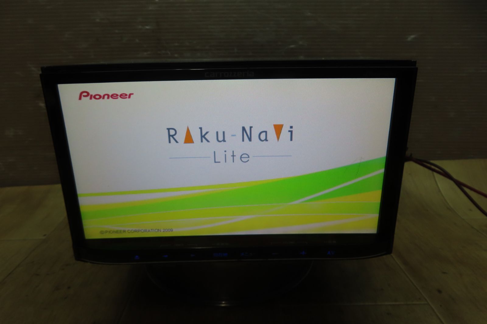 ☆ カロッツェリア 楽ナビLite ☆ AVIC-MRZ90☆地デジ/Bluetooth/ＤＶＤ再生☆ 2010年地図データ ☆041408t ジャンク品 カロッツェリア AVIC-MRZ90 メモリーナビ ワンセグ