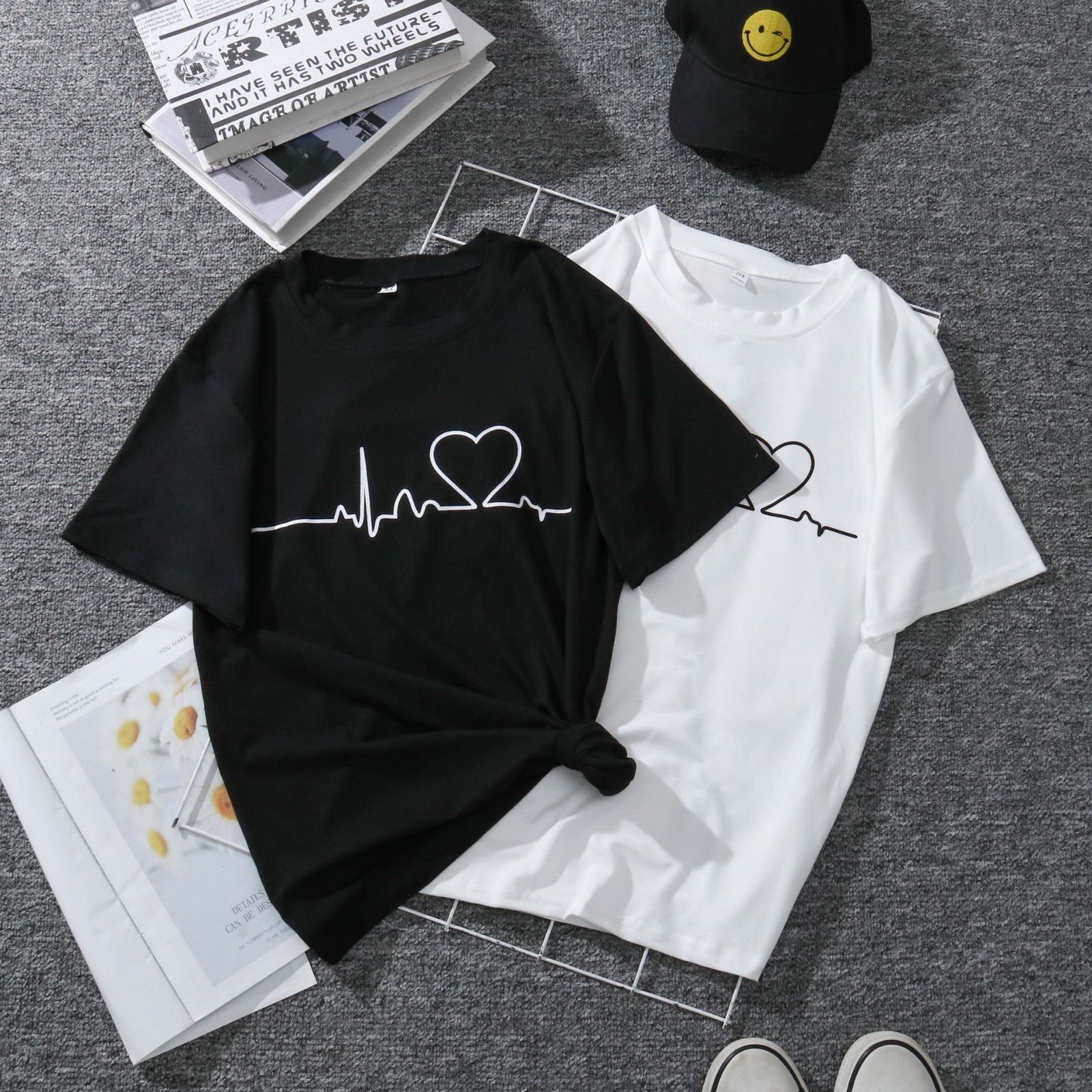 ★OY★TRUMP T-WHITE★正規品/韓国直送料込/ユニセックス/人気 ハート Tシャツ カップル ユニセックス 韓国 - メルカリ