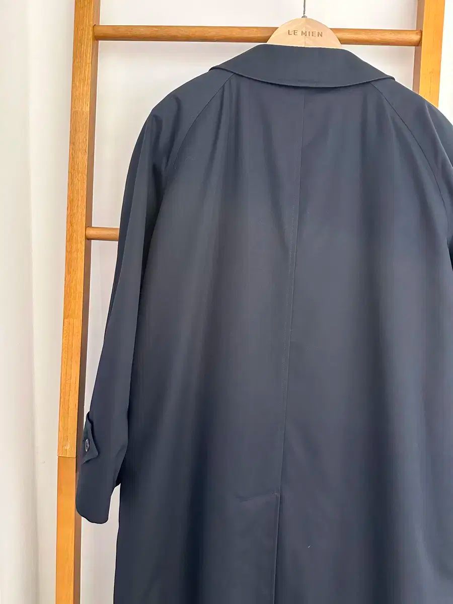 トレンチコート