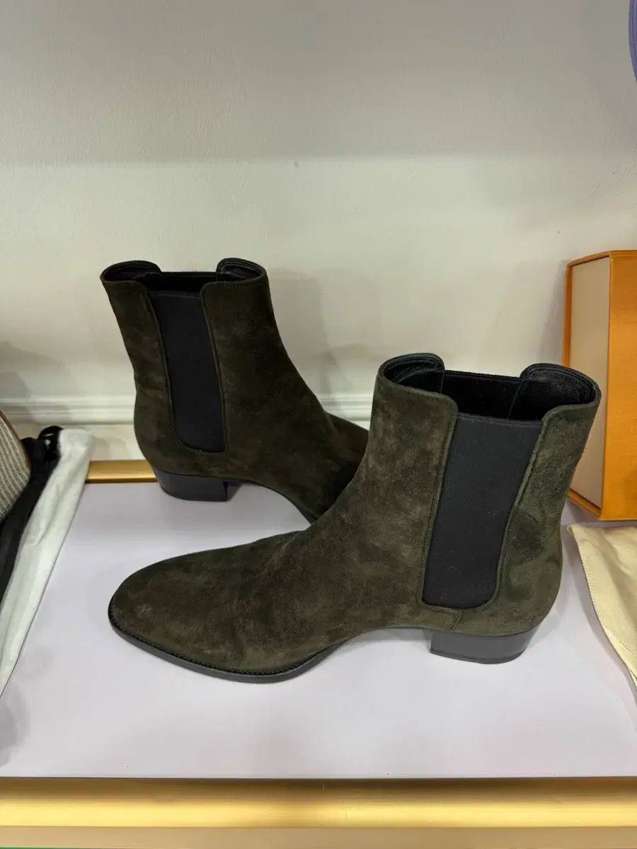 Saint Laurent サンローラン ワイアット チェルシー ブーツ スエード 40 サイズ