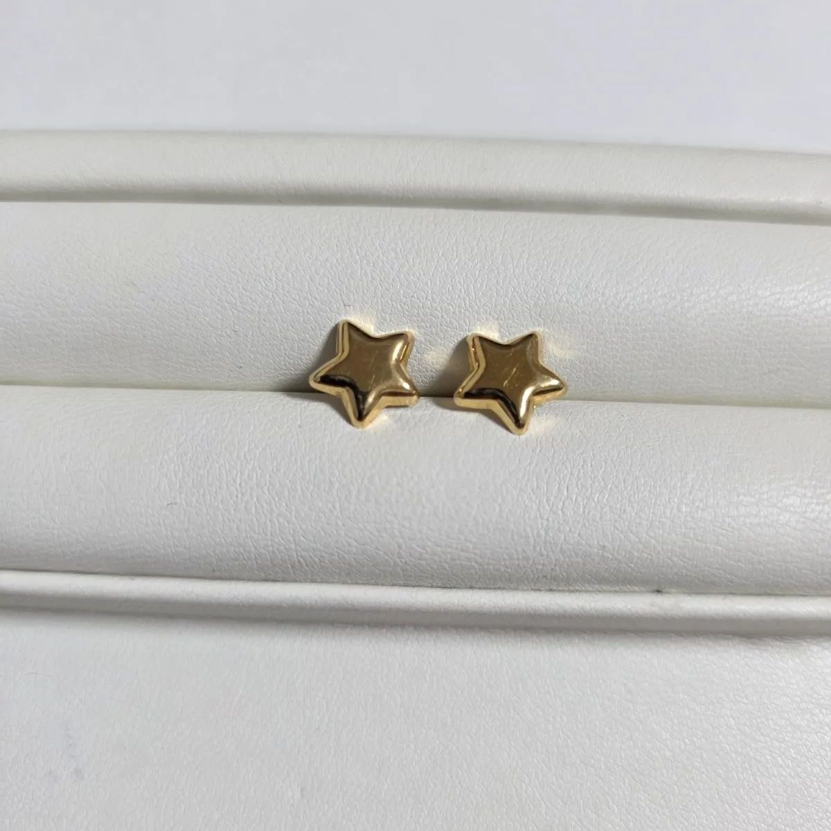 スターゴールドピアス