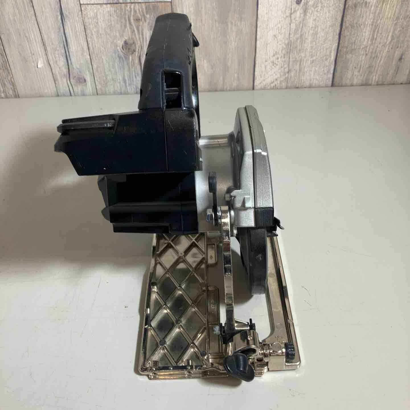 マキタ makita コードレスマルノコ HS474DZB 戸田店