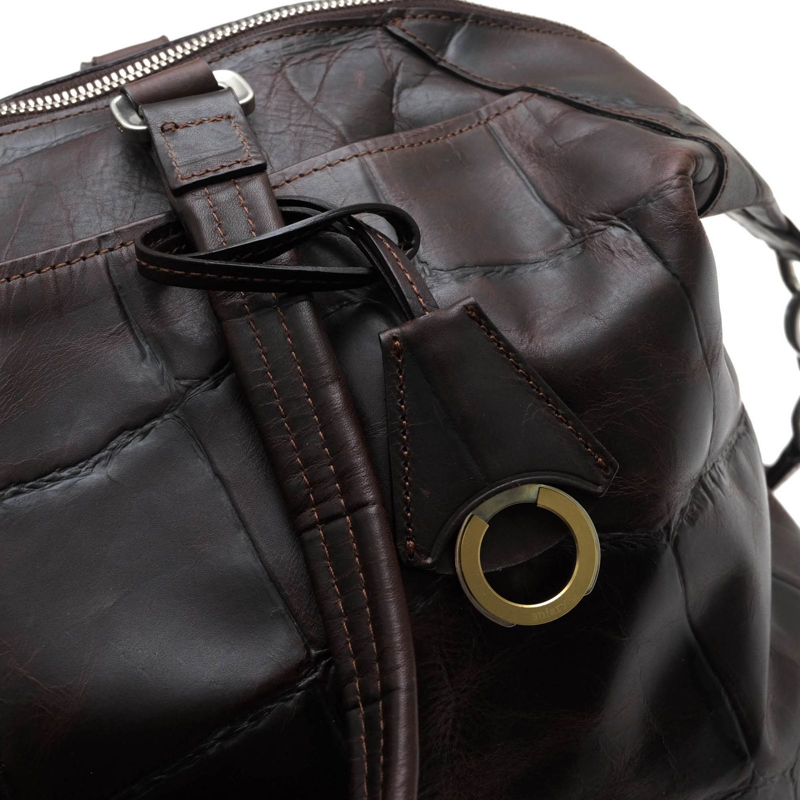 ダークブラウン 茶