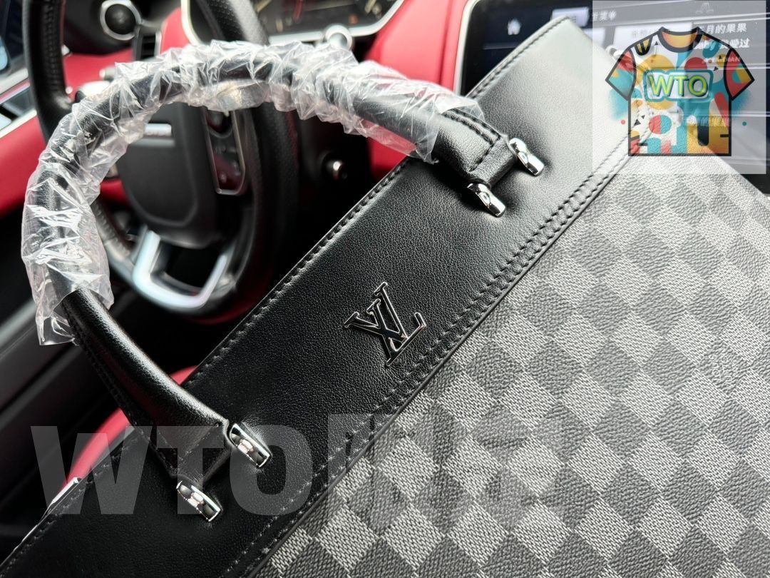 GUCCIショルダーバッグ/ブリーフケース/リュックサック、小銭