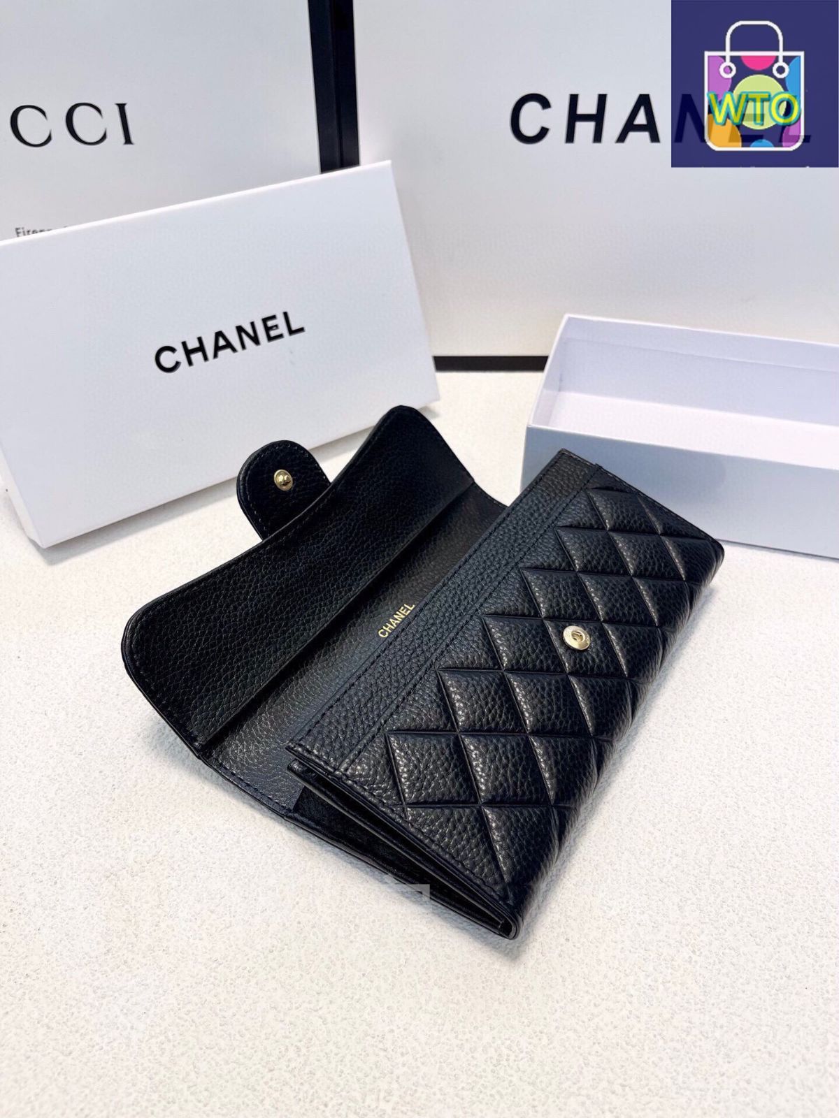 【CHANEL】最短当日発送！オールブラック 折りたたみウォレット シャネル 三つ折り財布 レディース CHANEL AP0230 B10583 C3906