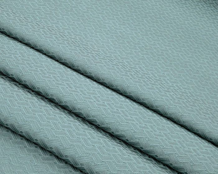 欲しいモノを一括サーチ。 色無地 正絹 加賀友禅 柿本市郎鑑修 丹後ちりめん 淡い藍鼠色 反物 未仕立 a2043