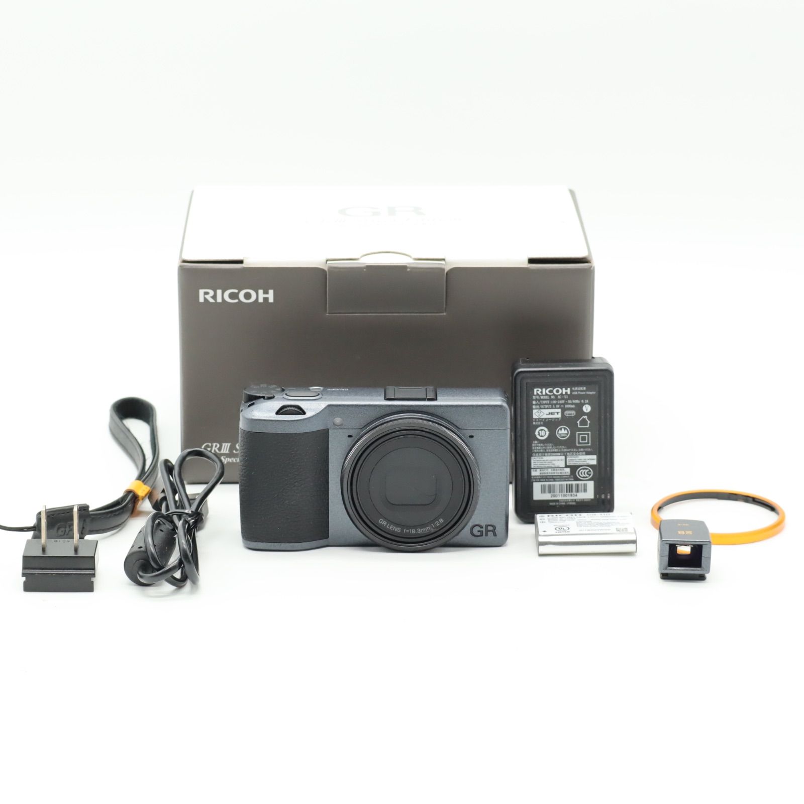 RICOH GR III Street Edition Special Limited Kit 世界限定3,500台