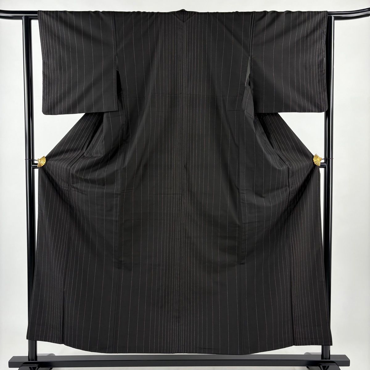 大島紬 身丈155cm 裄丈62.5cm S 袷 純泥染 証紙 縦縞 焦茶色 正絹 秀品