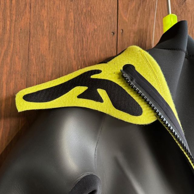 3x3mm バックジップフルスーツ