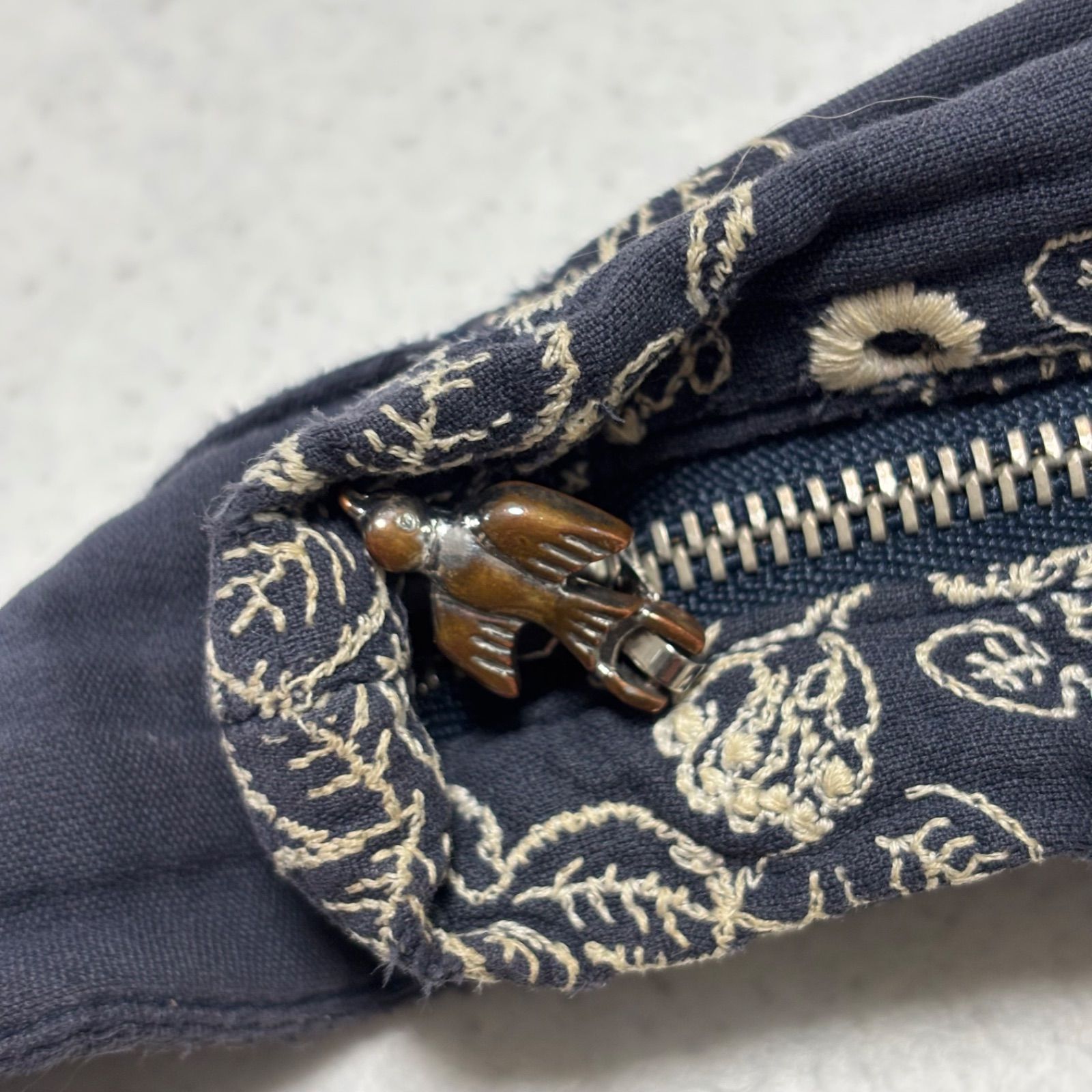 mina perhonen ミナペルホネン sometimes lucky 総刺繍 ボディ