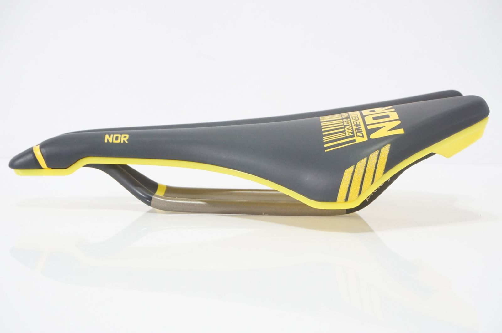 プロロゴ ユニセックス 自転車の部品 サドル Dimension 143 Nack