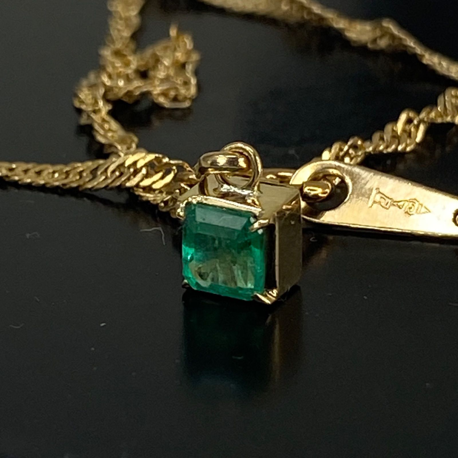 used K18YG 天然エメラルドペンダント＆ネックレス 0.42ct 上質