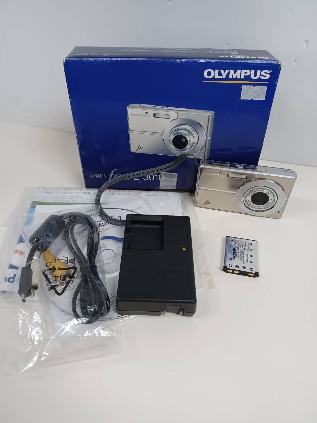 OLYMPUS CAMEDIA FE-3010 デジタルカメラ - メルカリ